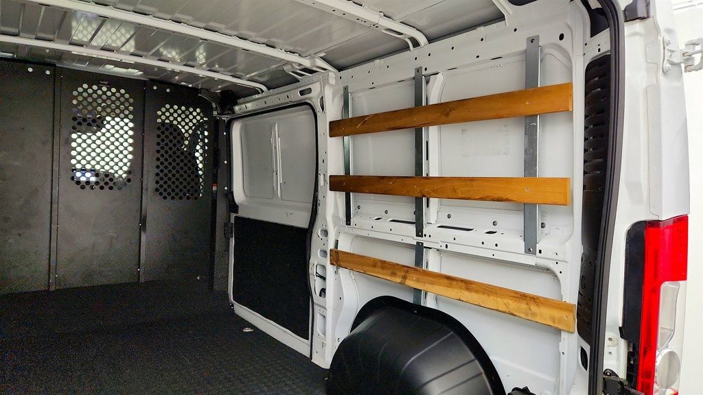 Used 2025 RAM ProMaster 2500 w/ U-Haul Equipment Group FWD image 20