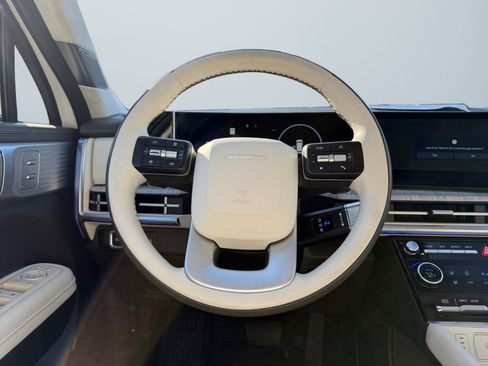 Used 2025 Hyundai Santa Fe Calligraphy image 14