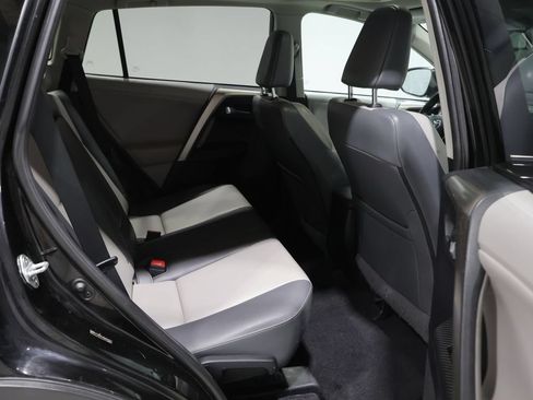 Used 2013 Toyota RAV4 Limited AWD/4WD image 20