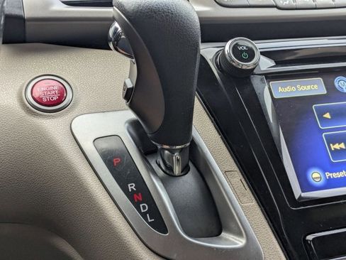 Used 2016 Honda Odyssey EX-L image 7