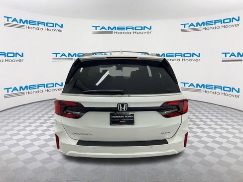 New 2026 Honda Odyssey Elite image 4