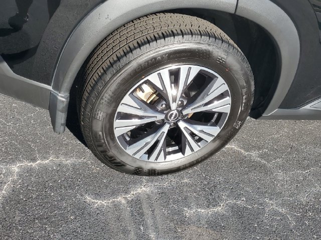Certified 2023 Nissan Rogue SV w/ SV Premium B Package FWD image 5