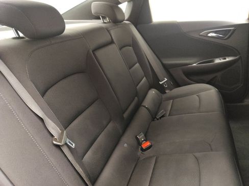 Used 2024 Chevrolet Malibu LT image 19