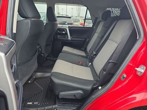 Used 2018 Toyota 4Runner SR5 image 15