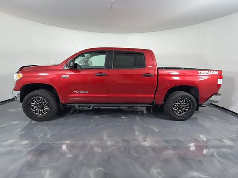 Used 2017 Toyota Tundra SR5 AWD/4WD image 8