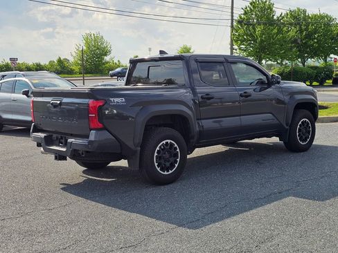 Used 2024 Toyota Tacoma TRD Off-Road w/ TRD Off Road Premium Package AWD/4WD image 13