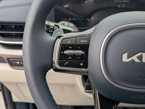 New 2026 Kia Carnival SX Prestige FWD image 21