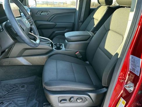 Certified 2024 Chevrolet Colorado LT w/ LT Convenience Package II image 20