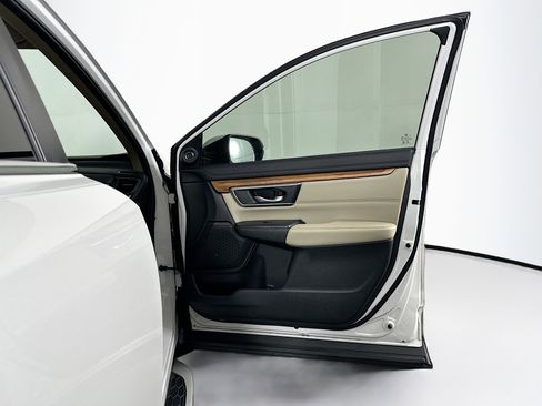 Used 2020 Honda CR-V Touring image 34