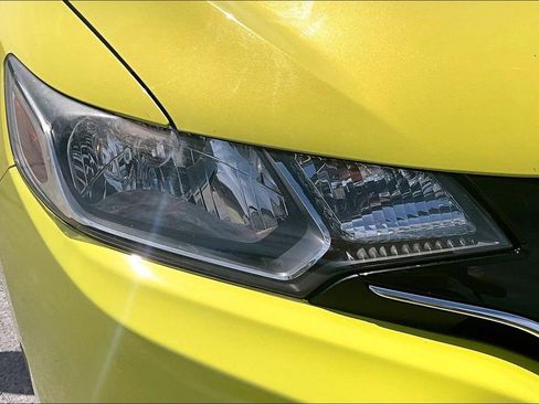 Used 2016 Honda Fit EX image 31