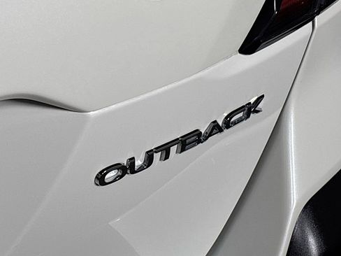 Used 2024 Subaru Outback Premium image 23