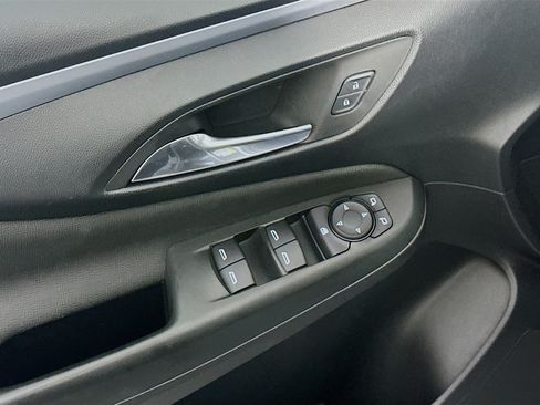 Used 2025 Buick Envista Preferred FWD image 15
