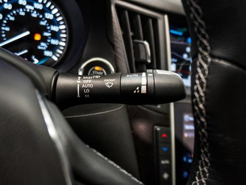 Used 2023 INFINITI Q50 Sensory AWD/4WD image 17
