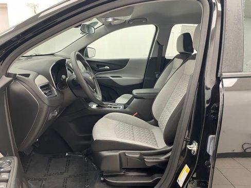 Certified 2024 Chevrolet Equinox LS w/ Midnight Edition image 9