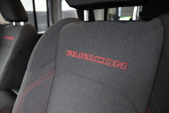 Used 2026 Jeep Wrangler Unlimited Rubicon AWD/4WD image 21