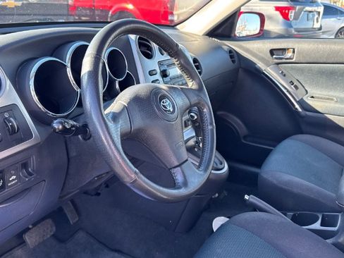 Used 2006 Toyota Matrix image 16