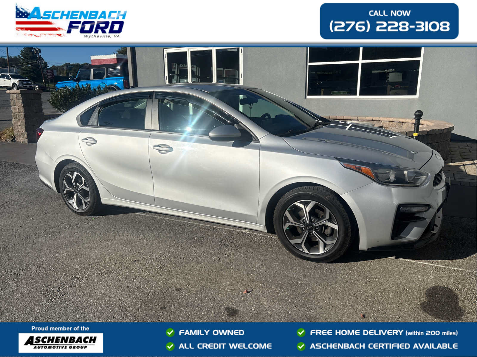 Used 2019 Kia Forte LXS FWD image 1