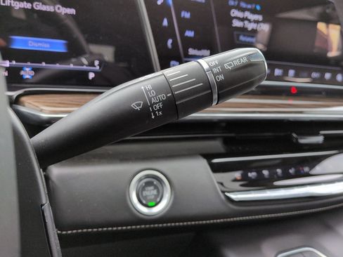 Certified 2024 Cadillac Escalade Sport Platinum w/ LPO, ONYX Package image 20