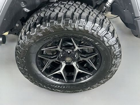 New 2025 Jeep Wrangler Willys image 16