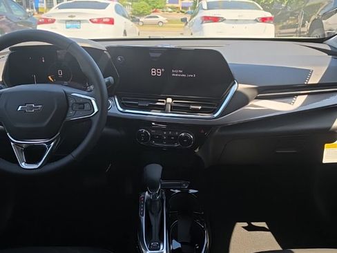 New 2026 Chevrolet Trax ACTIV w/ Driver Confidence Package FWD image 12