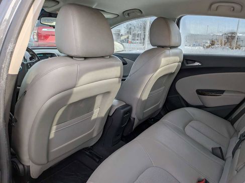 Used 2012 Buick Verano image 16