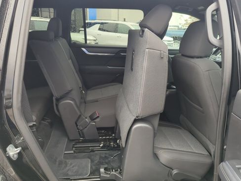 Certified 2025 GMC Acadia Elevation image 34