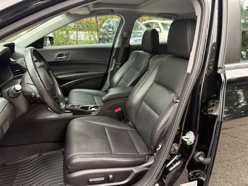 Used 2018 Acura ILX FWD image 10