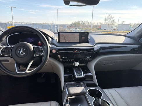 Certified 2023 Acura MDX FWD w/ Technology Package image 49