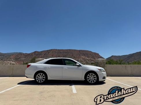 Used 2013 Chevrolet Malibu LT FWD image 3