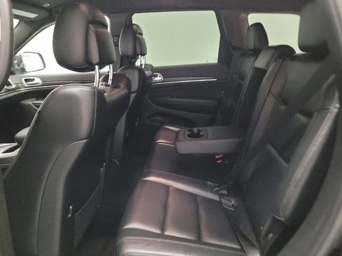 Used 2018 Jeep Grand Cherokee Limited RWD image 18