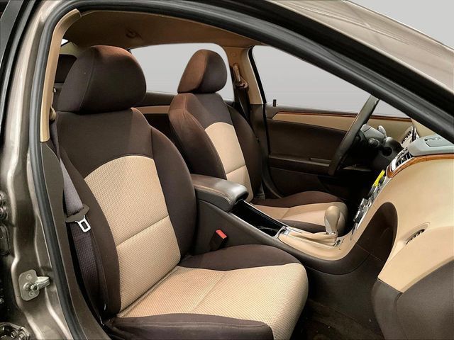 Used 2010 Chevrolet Malibu LT w/ Power Convenience Package FWD image 8