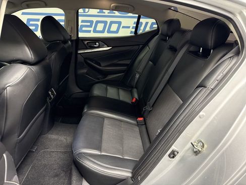 Used 2019 Nissan Maxima 3.5 SV w/ Floor Mat Group image 11