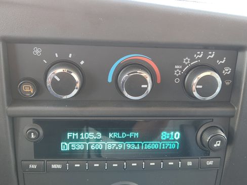 New 2025 Chevrolet Express 3500 w/ Power Convenience Package image 5