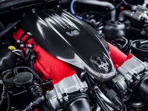 Certified 2022 Maserati Quattroporte Trofeo image 41