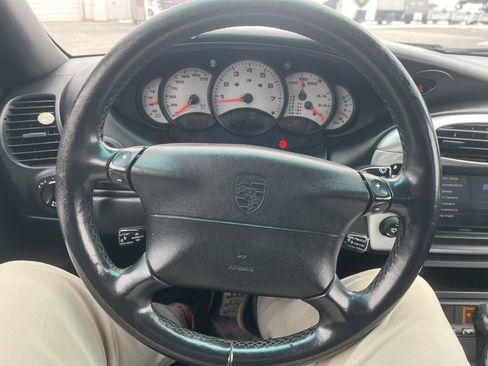 Used 2000 Porsche 911 Carrera 4 image 16