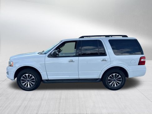 Used 2017 Ford Expedition XLT AWD/4WD image 6