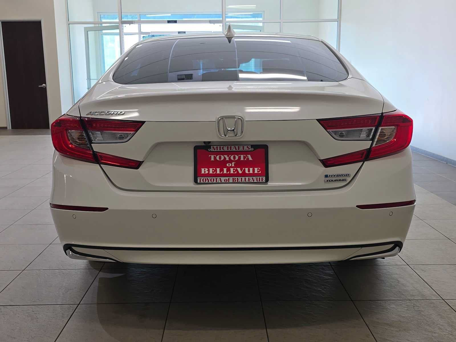 Used 2020 Honda Accord Touring image 5