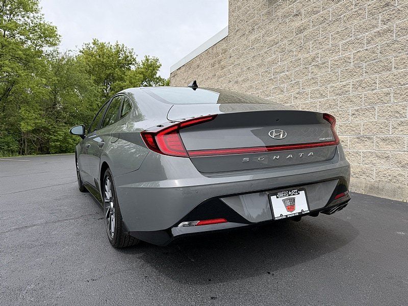 Used 2021 Hyundai Sonata Limited w/ Winter Weather Package FWD image 6