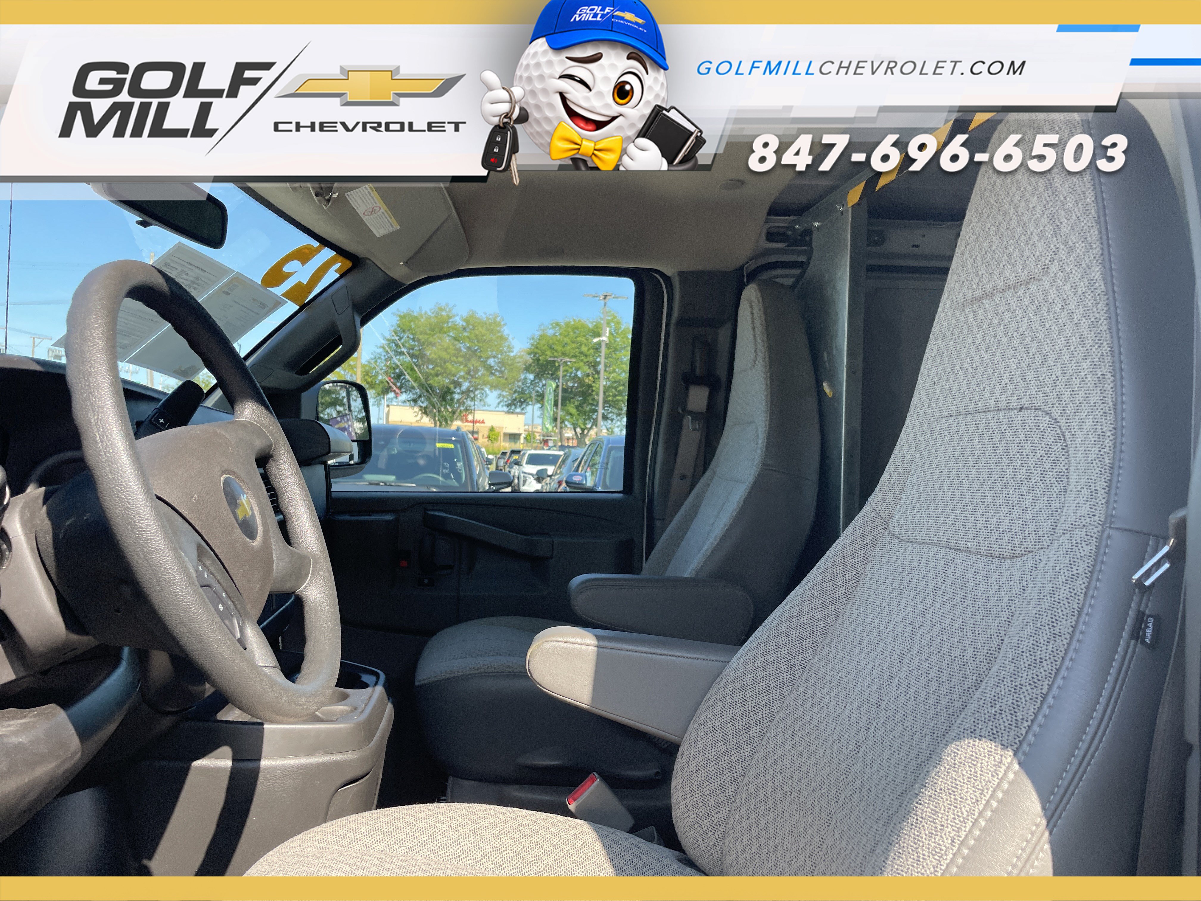 Used 2025 Chevrolet Express 2500 Extended w/ Driver Convenience Package RWD image 17
