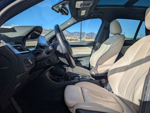 Used 2018 BMW X1 xDrive28i image 11