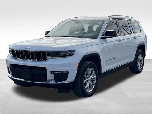 Used 2022 Jeep Grand Cherokee L Limited image 3