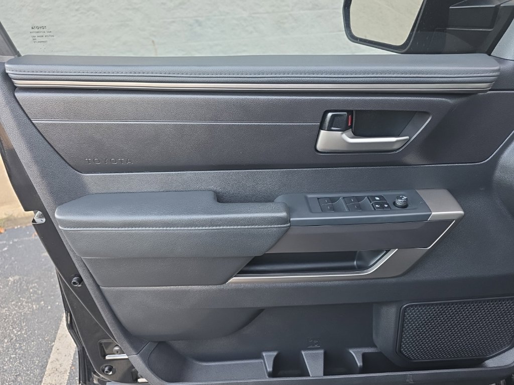 Used 2022 Toyota Tundra SR5 RWD image 15