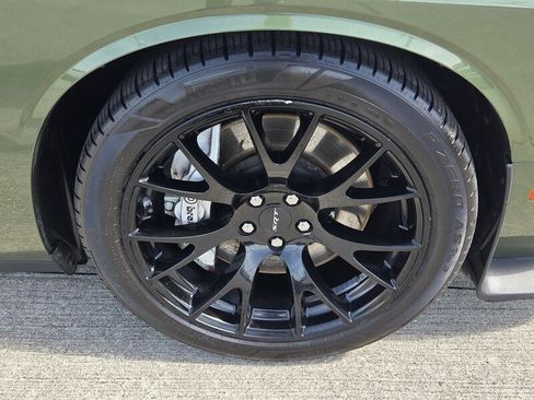 Used 2019 Dodge Challenger SRT Hellcat w/ Alcantara Appearance Package RWD image 16