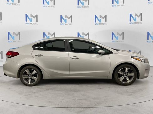 Used 2018 Kia Forte LX w/ LX Popular Package FWD image 6
