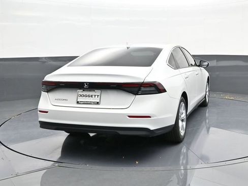 New 2025 Honda Accord LX image 10