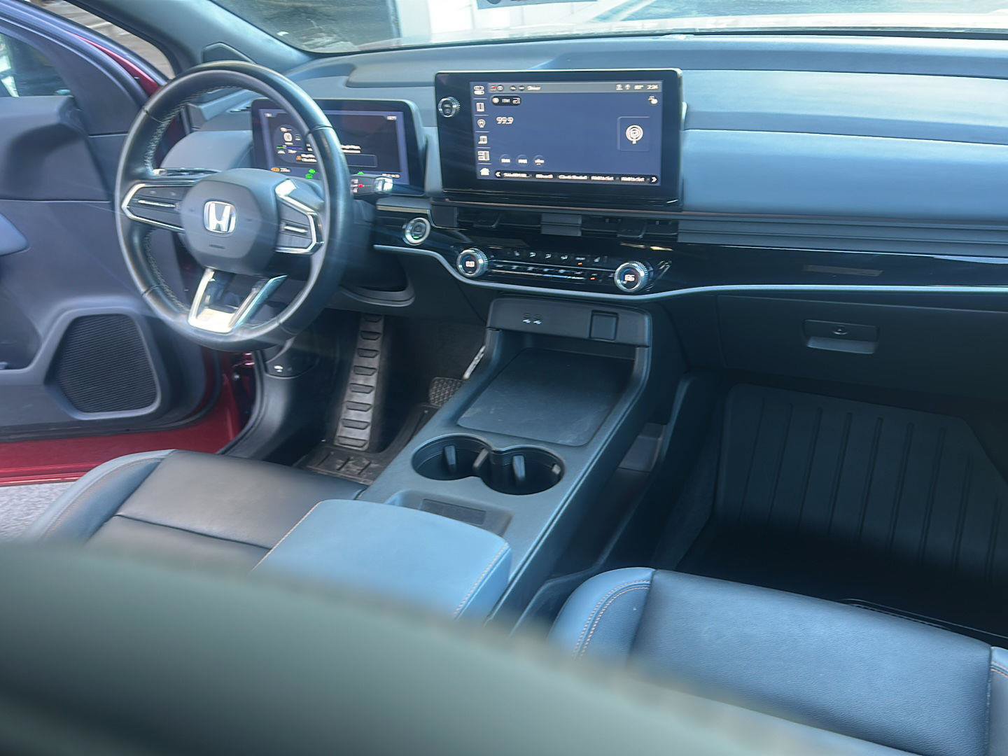 Used 2025 Honda Prologue Touring image 14