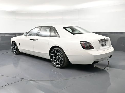 New 2027 Rolls-Royce Ghost Black Badge AWD/4WD image 3