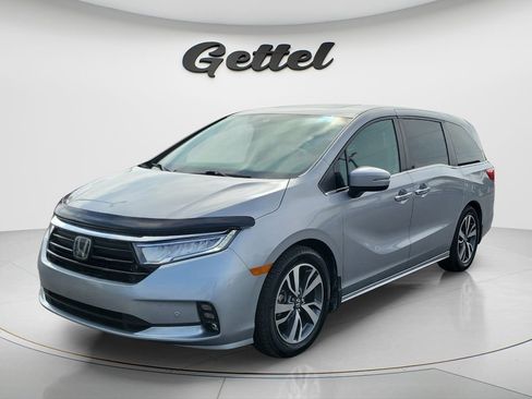 Used 2023 Honda Odyssey Touring image 1