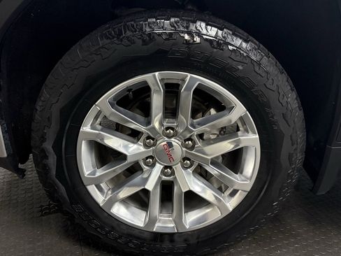 Used 2019 GMC Sierra 1500 SLT w/ SLT Premium Package image 10