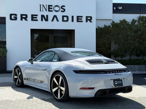Used 2026 Porsche 911 Carrera RWD image 3